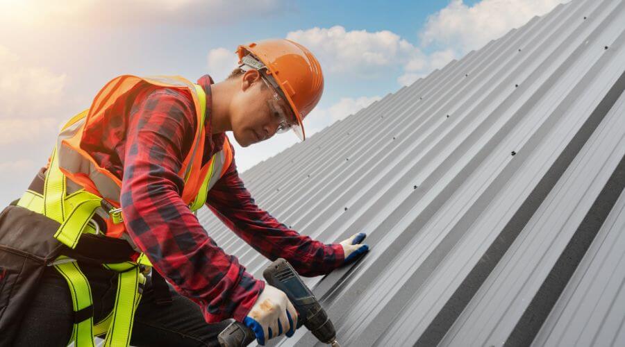 Expert Emergency Roof Repairs services in Drayden, MD